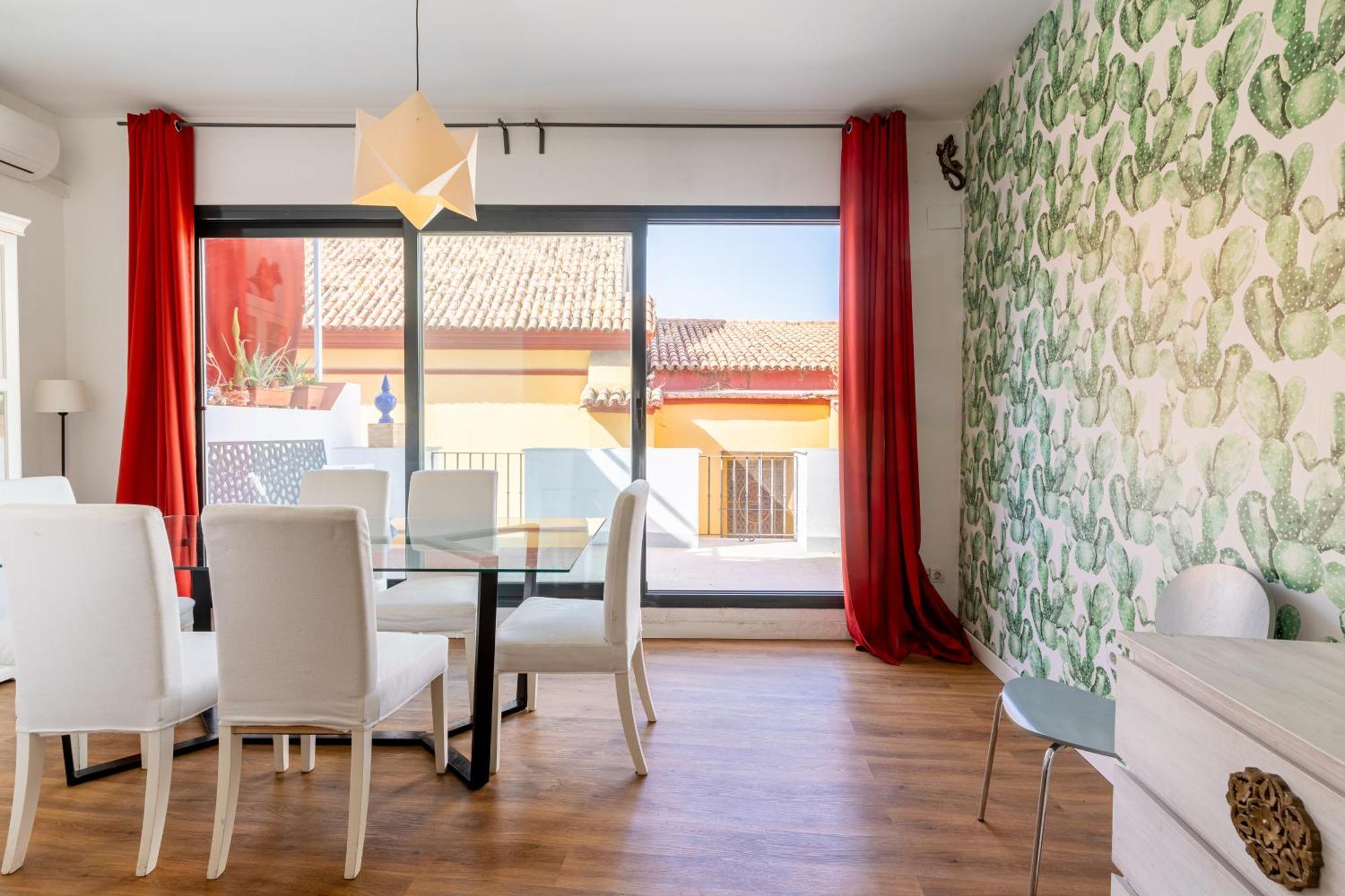 House Sevillana Parking Bagian luar foto