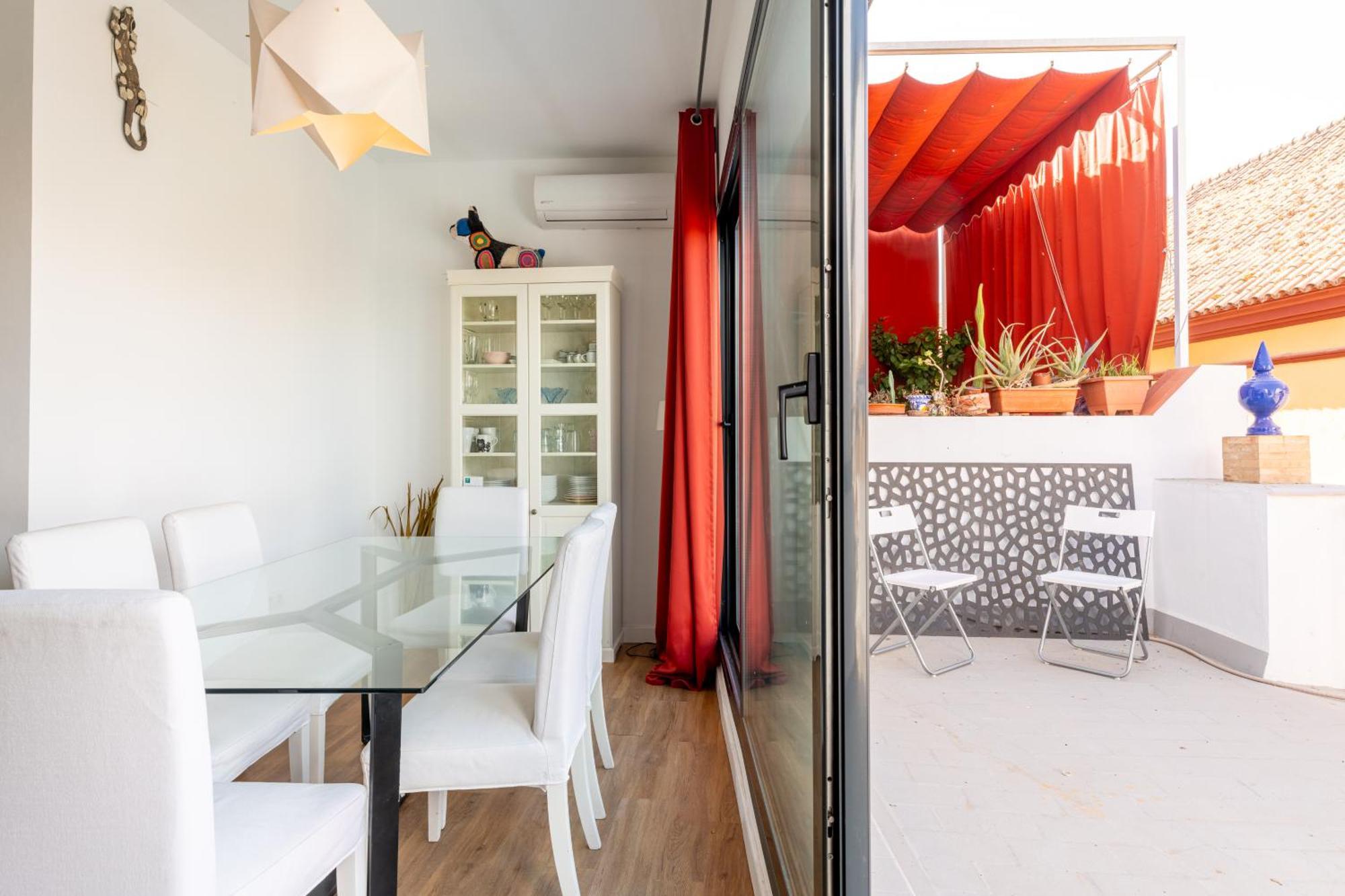 House Sevillana Parking Bagian luar foto