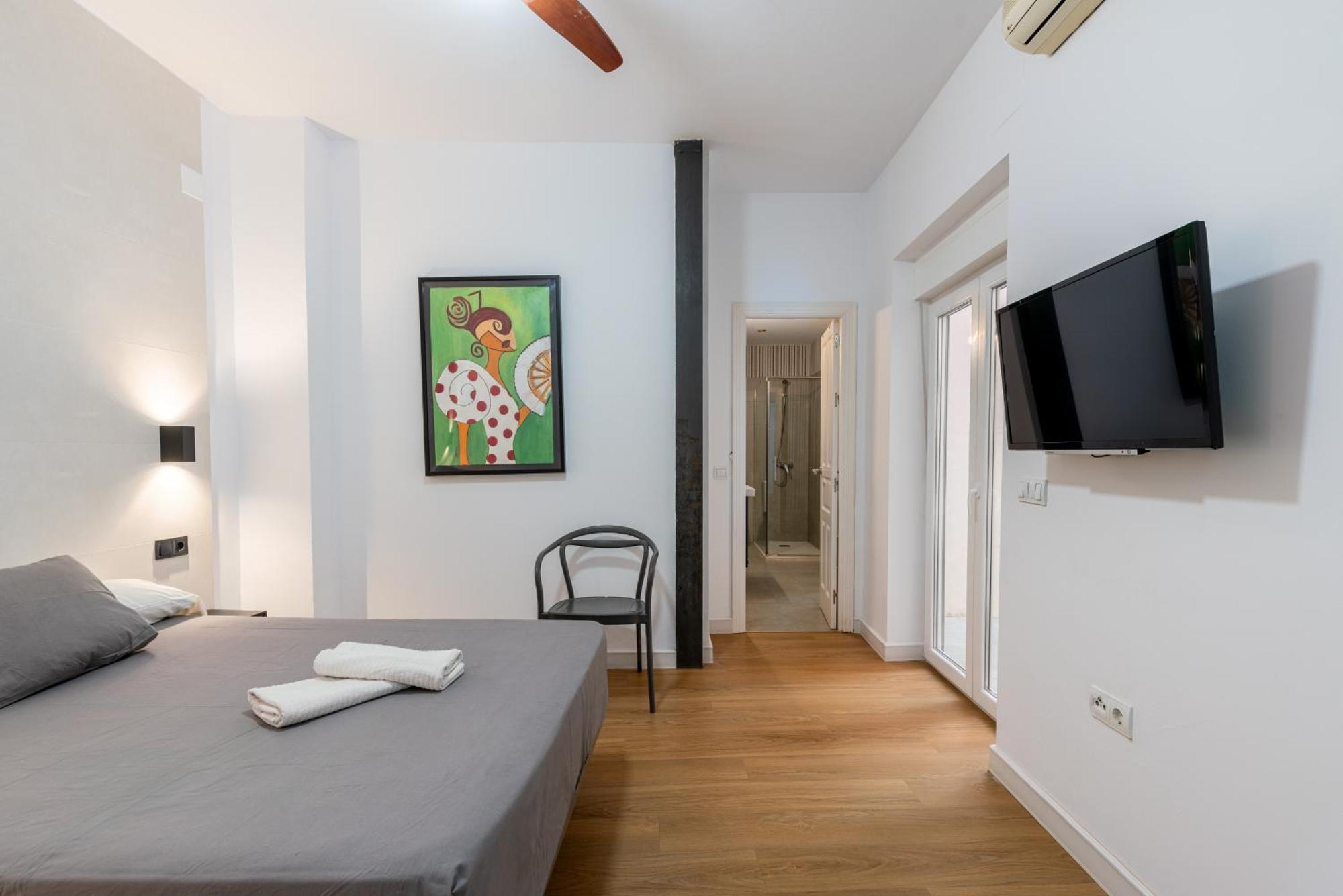 House Sevillana Parking Bagian luar foto