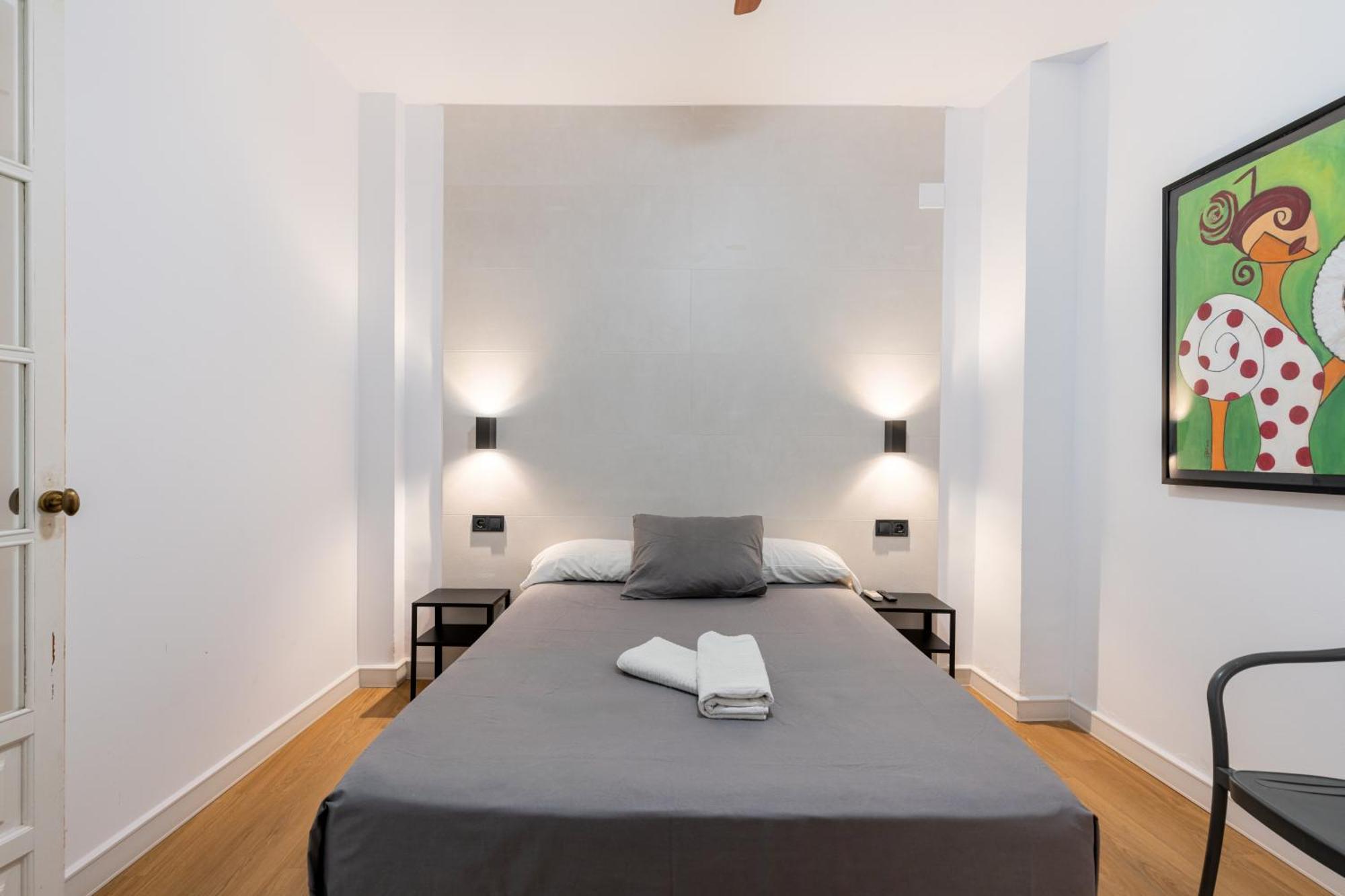 House Sevillana Parking Bagian luar foto